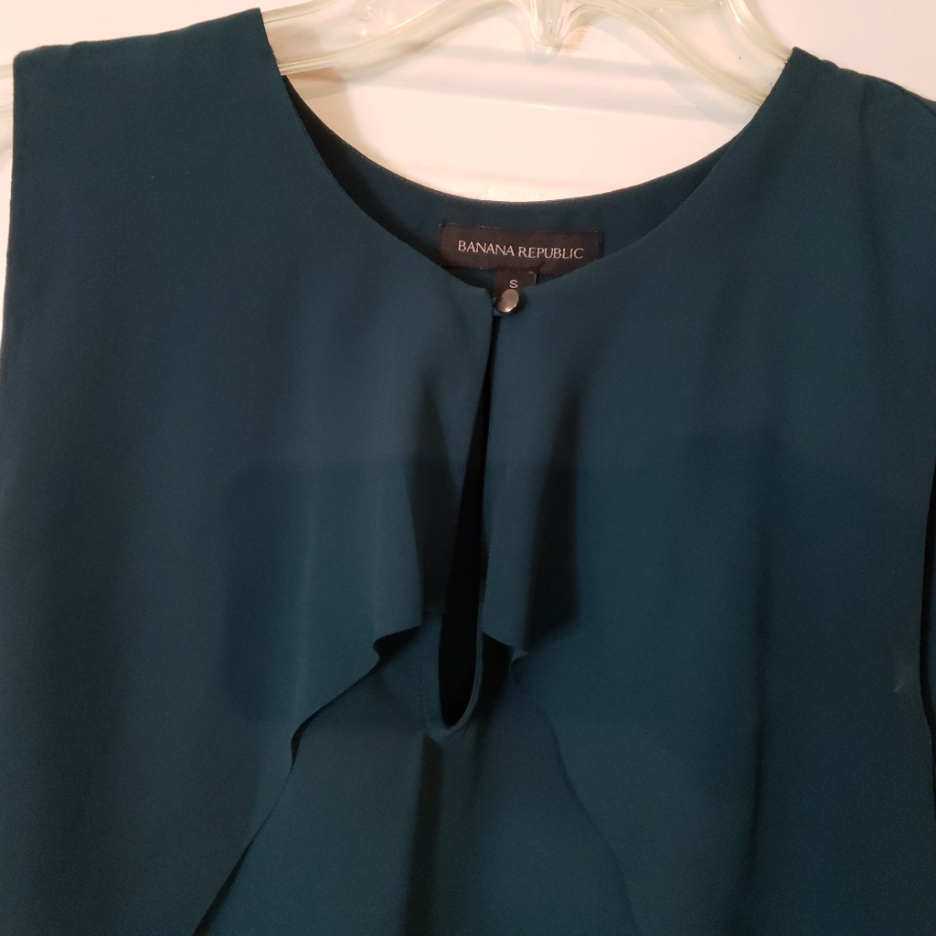 Banana Republic Size S Poly Teal Button Boho Sleeveless Blouse Sheer Hi-Low
